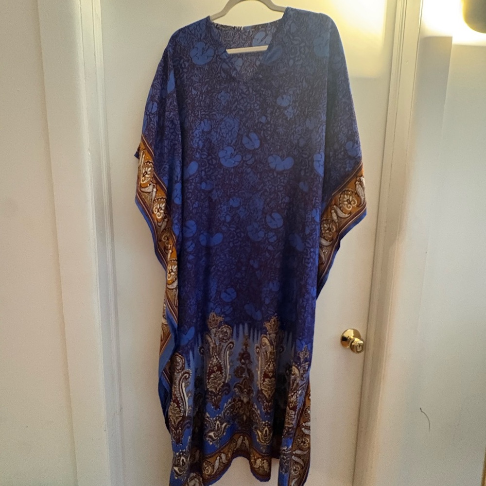 Blue Paisley-Trim Maxi Dress - Relaxed V-Neck Caftan
